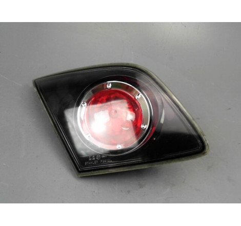 FEU ARRIERE INTERIEUR GAUCHE MAZDA 3 I Phase 1 2003-2006