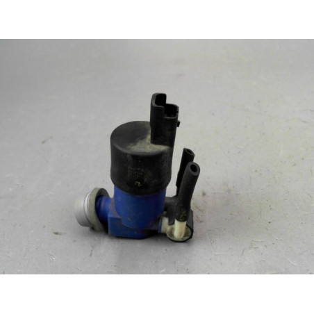 POMPE LAVE-GLACE AVANT RENAULT CLIO 2011