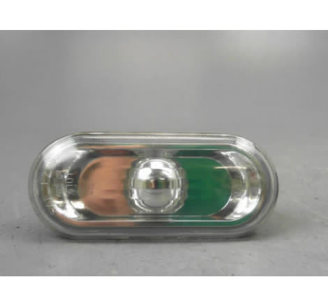 REPETITEUR AILE DROIT VOLKSWAGEN BORA BERL. (1J) 1998-2005