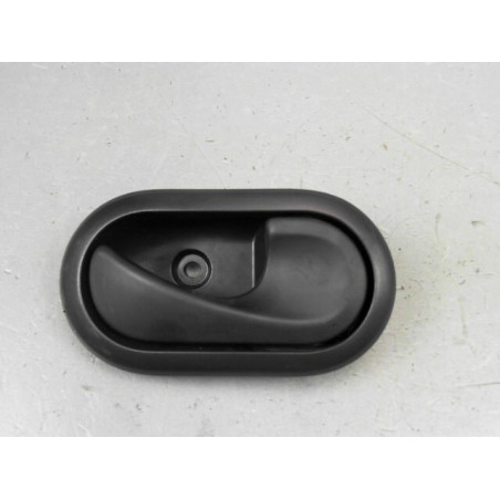 POIGNEE INTERIEURE PORTE AVANT DROIT DACIA SANDERO 2010