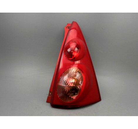 FEU ARRIERE DROIT PEUGEOT 107 Phase 1 2005-2008