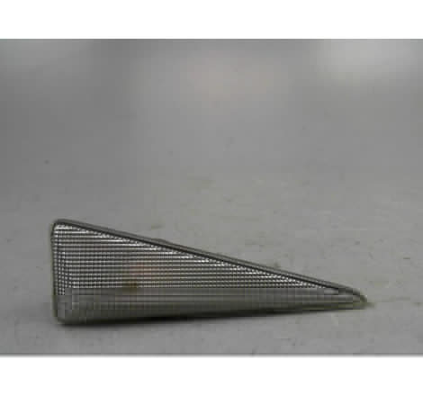 REPETITEUR AILE DROIT RENAULT MEGANE II Phase 1 2002-2005