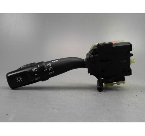COMMANDE ECLAIRAGE TOYOTA AVENSIS VERSO 04-06