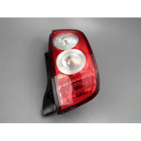 FEU ARRIERE DROIT NISSAN MICRA 2006