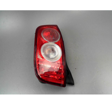 FEU ARRIERE GAUCHE  NISSAN MICRA III Phase 1 2003-2005