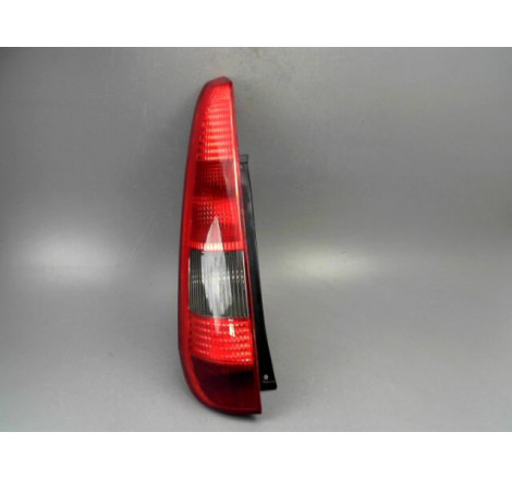 FEU ARRIERE GAUCHE  FORD FIESTA V Phase 1 2002-2005