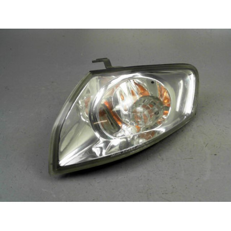 CLIGNOTANT GAUCHE MAZDA 626 2001