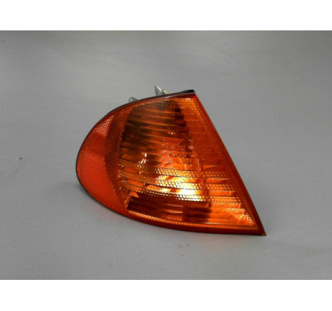 CLIGNOTANT DROIT B.M.W. SERIE 3