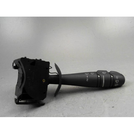 COMMANDE ESSUIE GLACE RENAULT TWINGO 2010