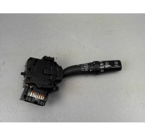 COMMANDE ESSUIE GLACE TOYOTA AVENSIS 2005-
