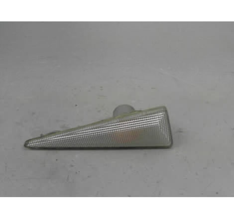 REPETITEUR AILE GAUCHE RENAULT MEGANE BREAK II Phase 2 2006-2009