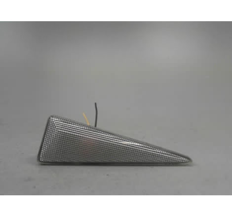 REPETITEUR AILE DROIT RENAULT SCENIC MONOSP. II Phase 1 2003-2006