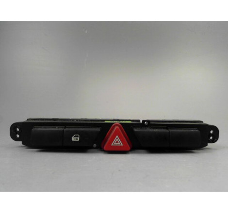 BOUTON DE WARNING KIA CEE D I Phase 1 2007-2009