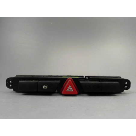 BOUTON DE WARNING KIA CEE-D 2007