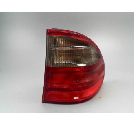 FEU ARRIERE DROIT MERCEDES CLASSE E BREAK 99-2002