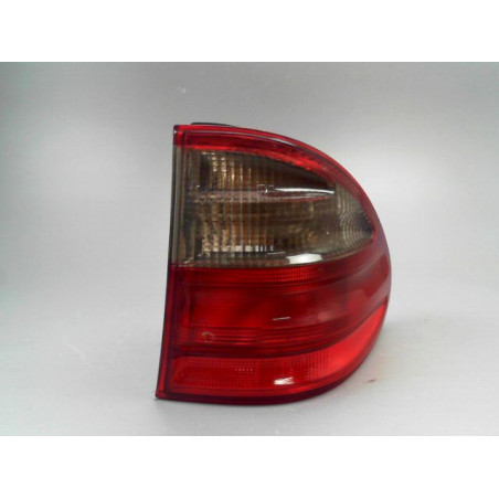 FEU ARRIERE DROIT MERCEDES CLASSE E 2001