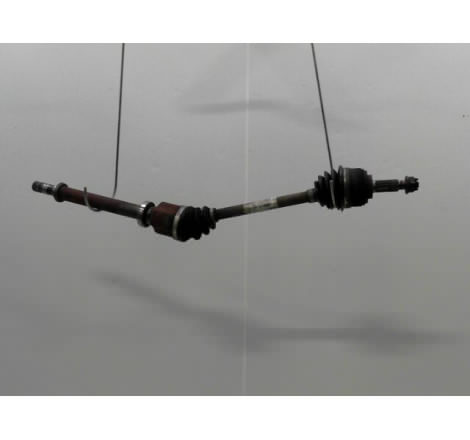 TRANSMISSION AVANT DROIT DACIA SANDERO I 2008-2012 1.5 dCi