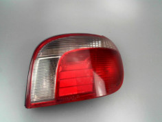 FEU ARRIERE DROIT TOYOTA YARIS I Phase 1 1999-2003