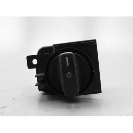 INTERIEUR COMMANDE PHARES MERCEDES CLASSE B 2006
