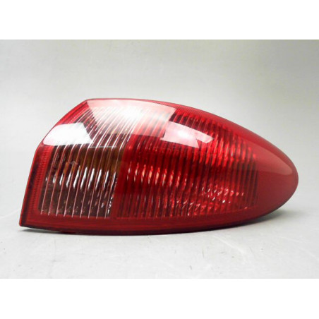FEU ARRIERE DROIT ALFA ROMEO 147 2008
