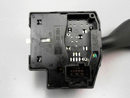 COMMANDE CLIGNOTANT FORD KUGA 2010