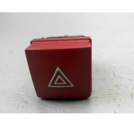 BOUTON DE WARNING PEUGEOT 206 + 2009-2013