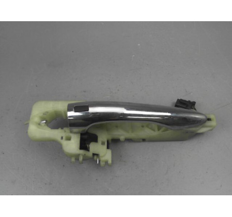 POIGNEE EXTERIEURE PORTE AVANT DROIT KIA SPORTAGE BREAK III Phase 1 2010-...
