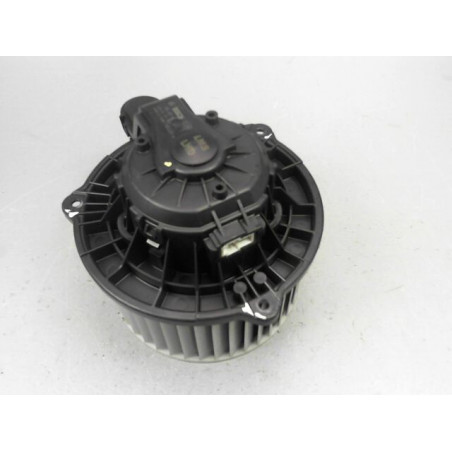 MOTEUR VENTILATEUR CHAUFFAGE KIA SPORTAGE 2011