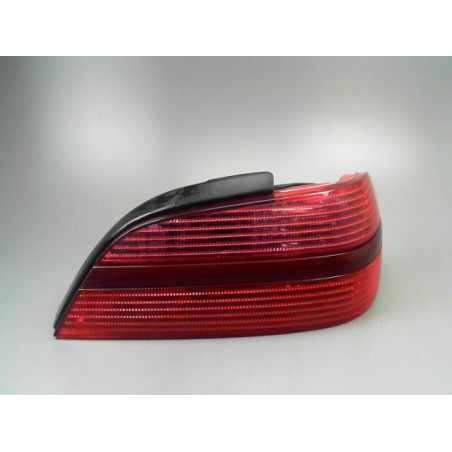 FEU ARRIERE DROIT PEUGEOT 406 0