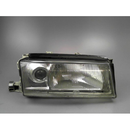 PHARE DROIT SKODA OCTAVIA 1998