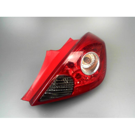 FEU ARRIERE DROIT OPEL CORSA 2007