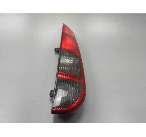 FEU ARRIERE DROIT FORD FOCUS SW 2005-2007