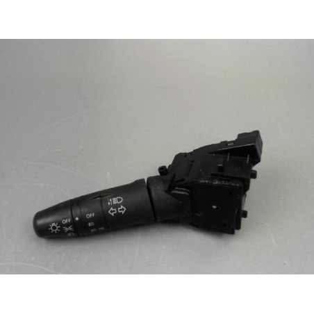 COMMANDE ECLAIRAGE NISSAN ALMERA 2006