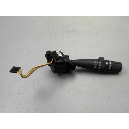 COMMANDE ESSUIE GLACE DODGE CALIBER 2007