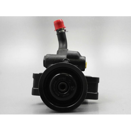 POMPE DIRECTION ASSISTEE FORD FIESTA 2005