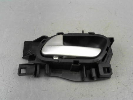 POIGNEE INTERIEURE PORTE AVANT GAUCHE PEUGEOT 207 2010