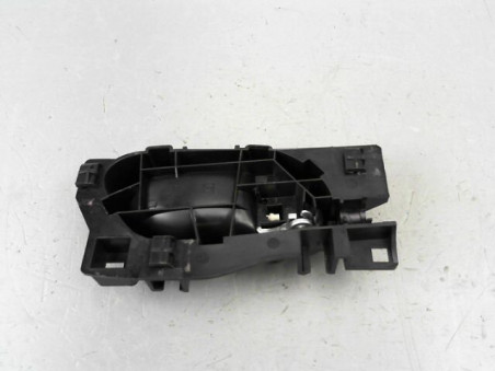 POIGNEE INTERIEURE PORTE AVANT GAUCHE PEUGEOT 207 2010