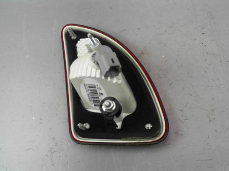 FEU ARRIERE INTERIEUR DROIT RENAULT TWINGO 2011