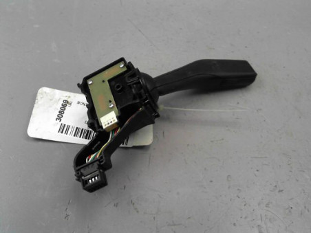 COMMANDE CLIGNOTANT VOLKSWAGEN GOLF 2006