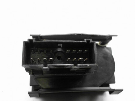 INTERIEUR COMMANDE PHARES FORD FOCUS 2006