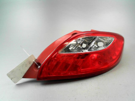 FEU ARRIERE DROIT MAZDA 2 2008