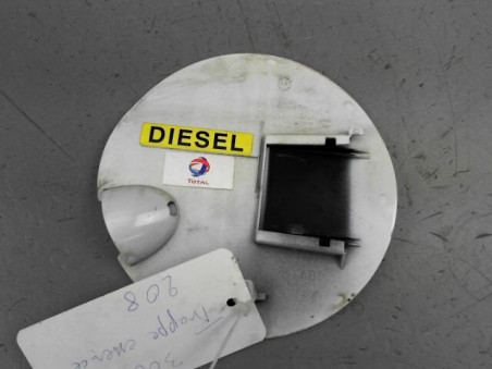VOLET DE TRAPPE CARBURANT PEUGEOT 208 2015