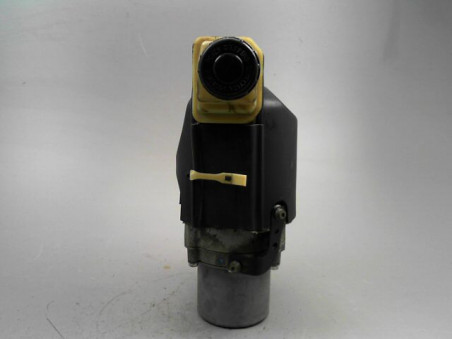 POMPE DIRECTION ASSISTEE RENAULT LAGUNA 2009