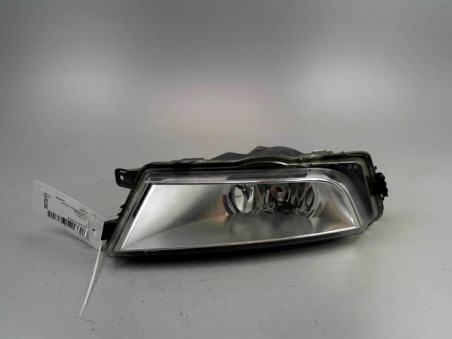 PHARE ANTIBROUILLARD AVANT DROIT SKODA OCTAVIA 2014