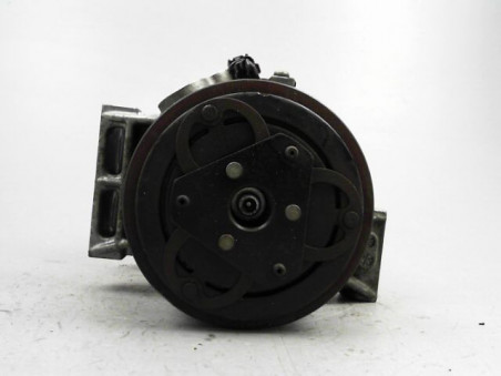 COMPRESSEUR AIR CONDITIONNE NISSAN MICRA 2011