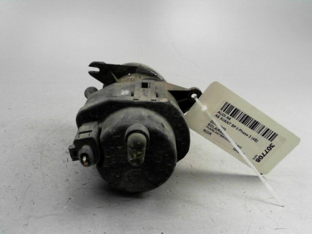 PHARE ANTIBROUILLARD AVANT DROIT AUDI A6 2002