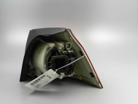 FEU ARRIERE GAUCHE  VOLKSWAGEN GOLF 2006