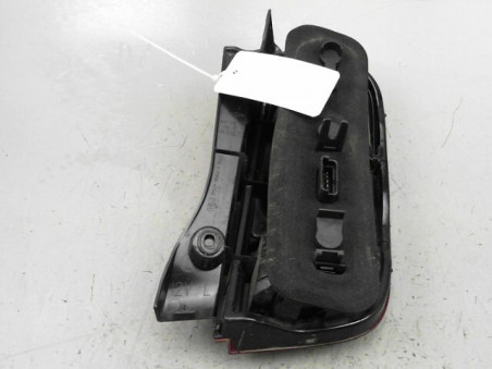FEU ARRIERE GAUCHE  NISSAN MICRA 2005