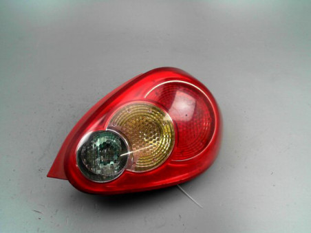 FEU ARRIERE DROIT TOYOTA AYGO 2006