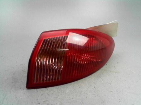 FEU ARRIERE DROIT ALFA ROMEO 147 2007